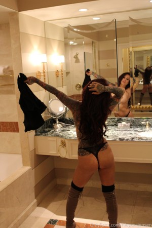 Riley Jensen Photo #10