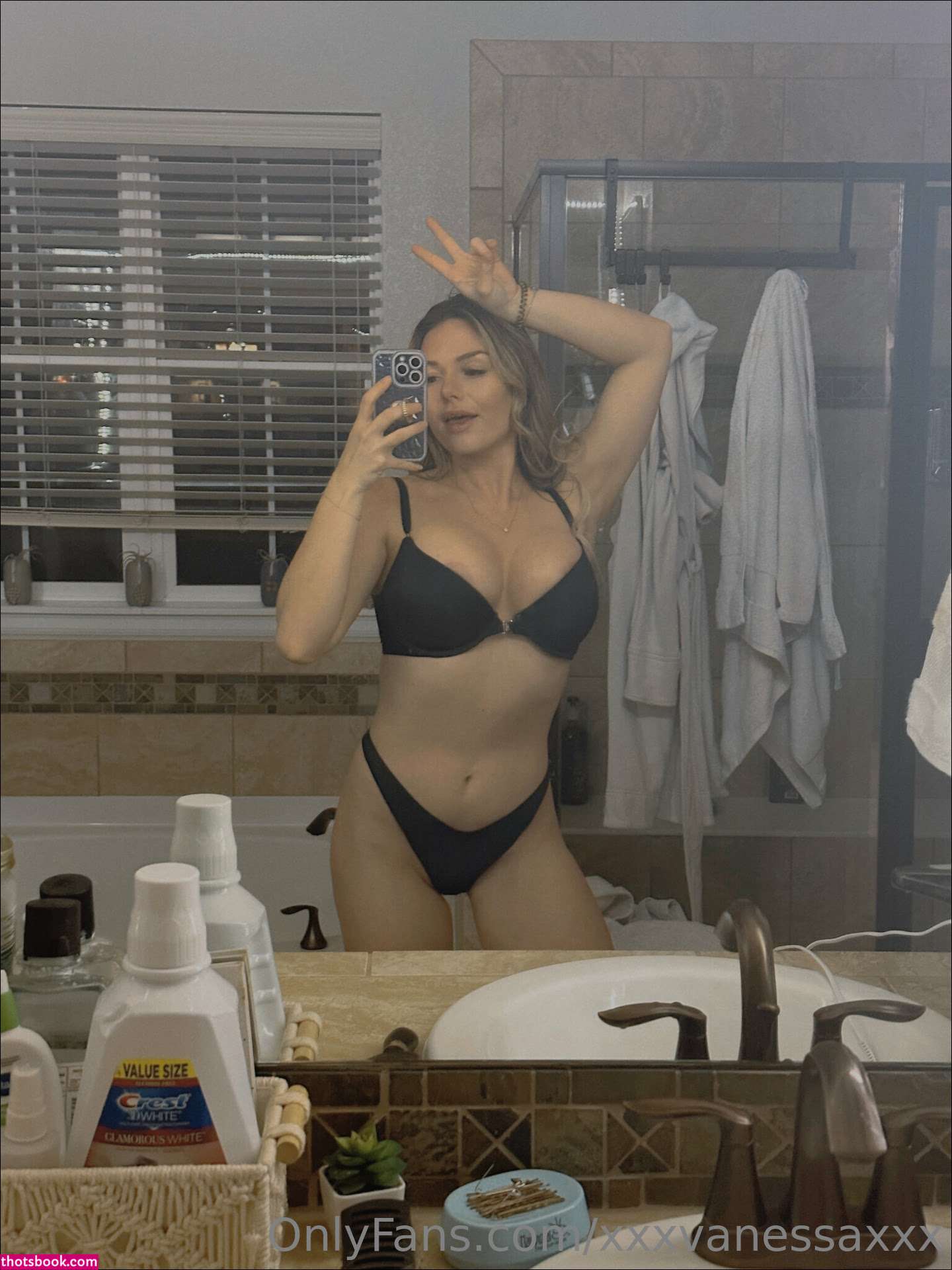 xxxvanessaxxx Photo #29