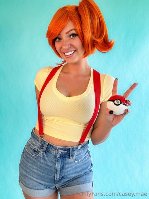 Heyitscaseymae Photo #54