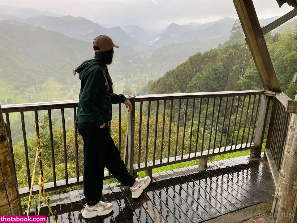 Lucia Sandy Photo #1