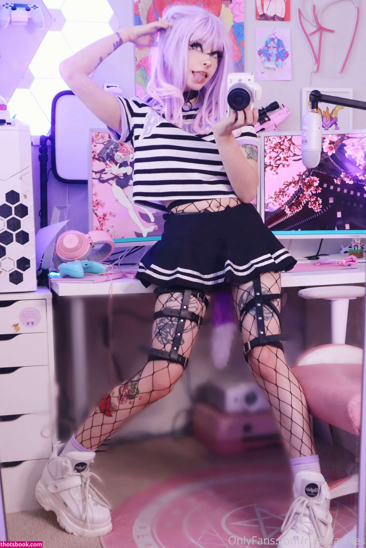 Rusty Fawkes Photo #922