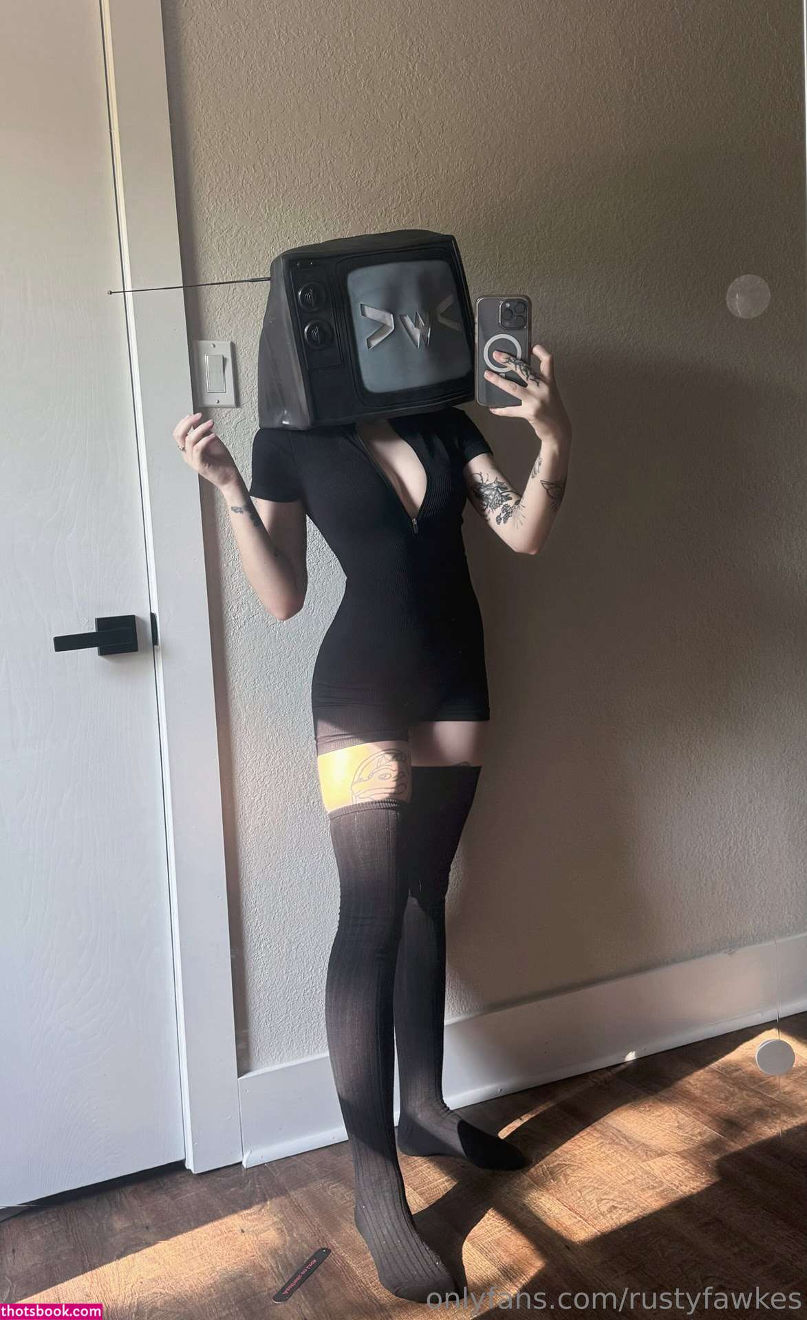 Rusty Fawkes Photo #995