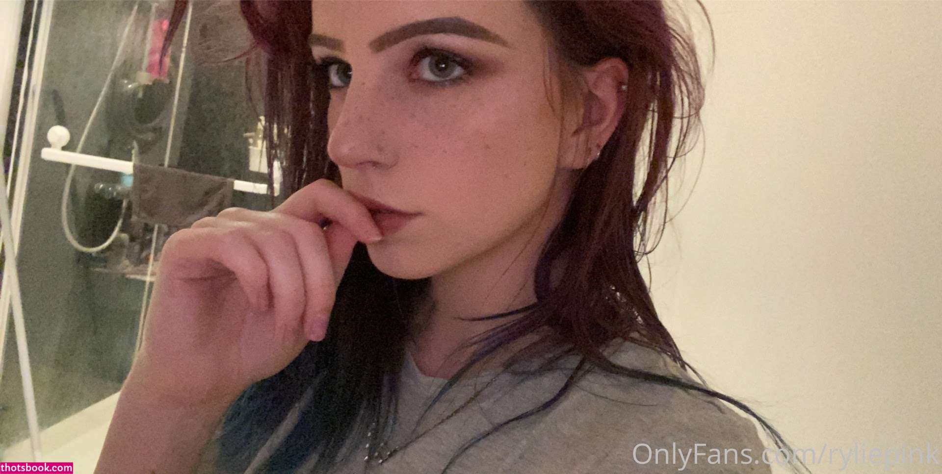 Rileypink Photo #243