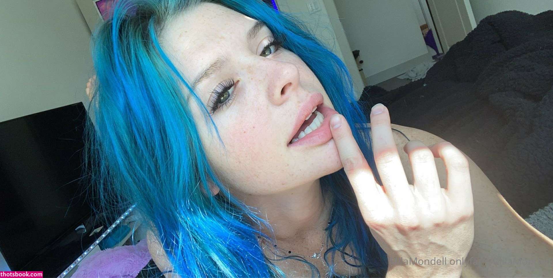 Mila Mondell Photo #102