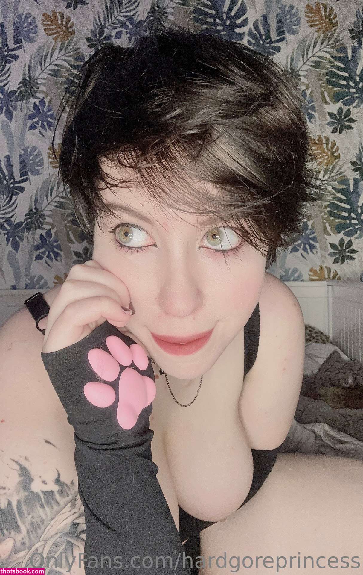 hardgoreprincess Photo #6