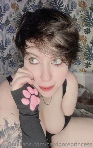 hardgoreprincess Photo #6