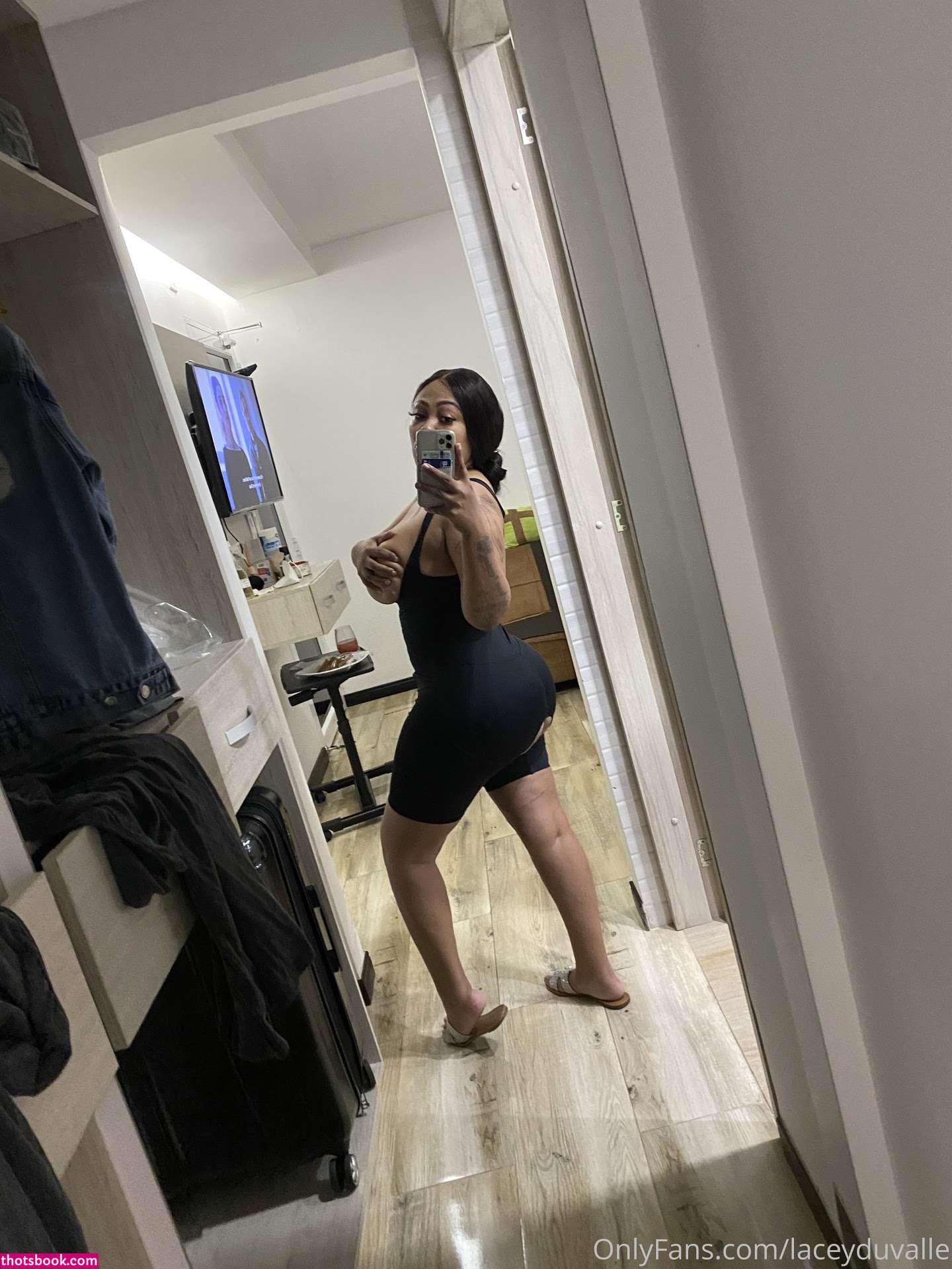 Lacey Duvalle Photo #14