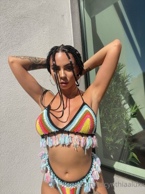 Cynthiaaluxx Photo #129