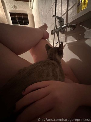 hardgoreprincess Photo #132