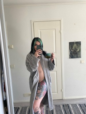 Honeyy Noir Photo #3