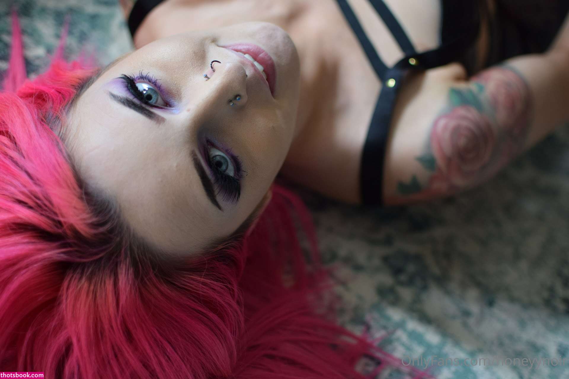 Honeyy Noir Photo #66