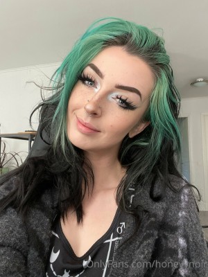 Honeyy Noir Photo #145