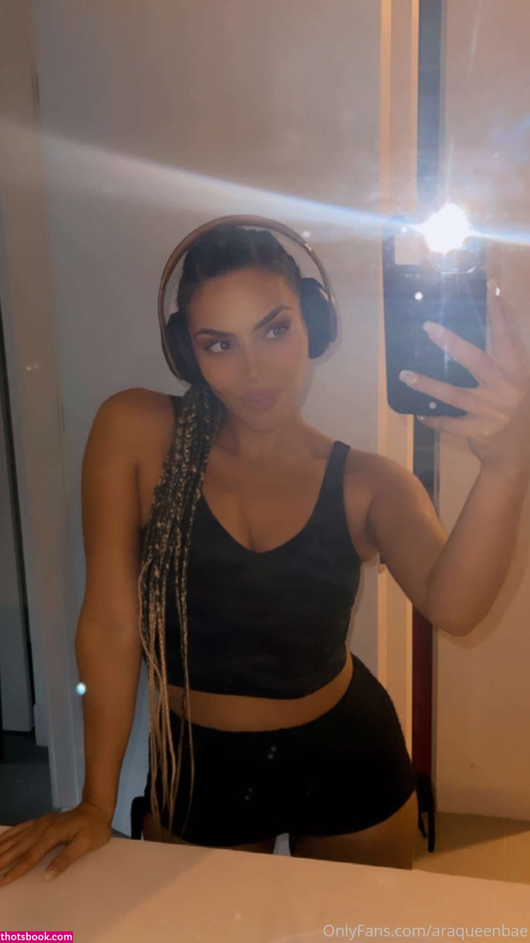 Araqueenbae Photo #23