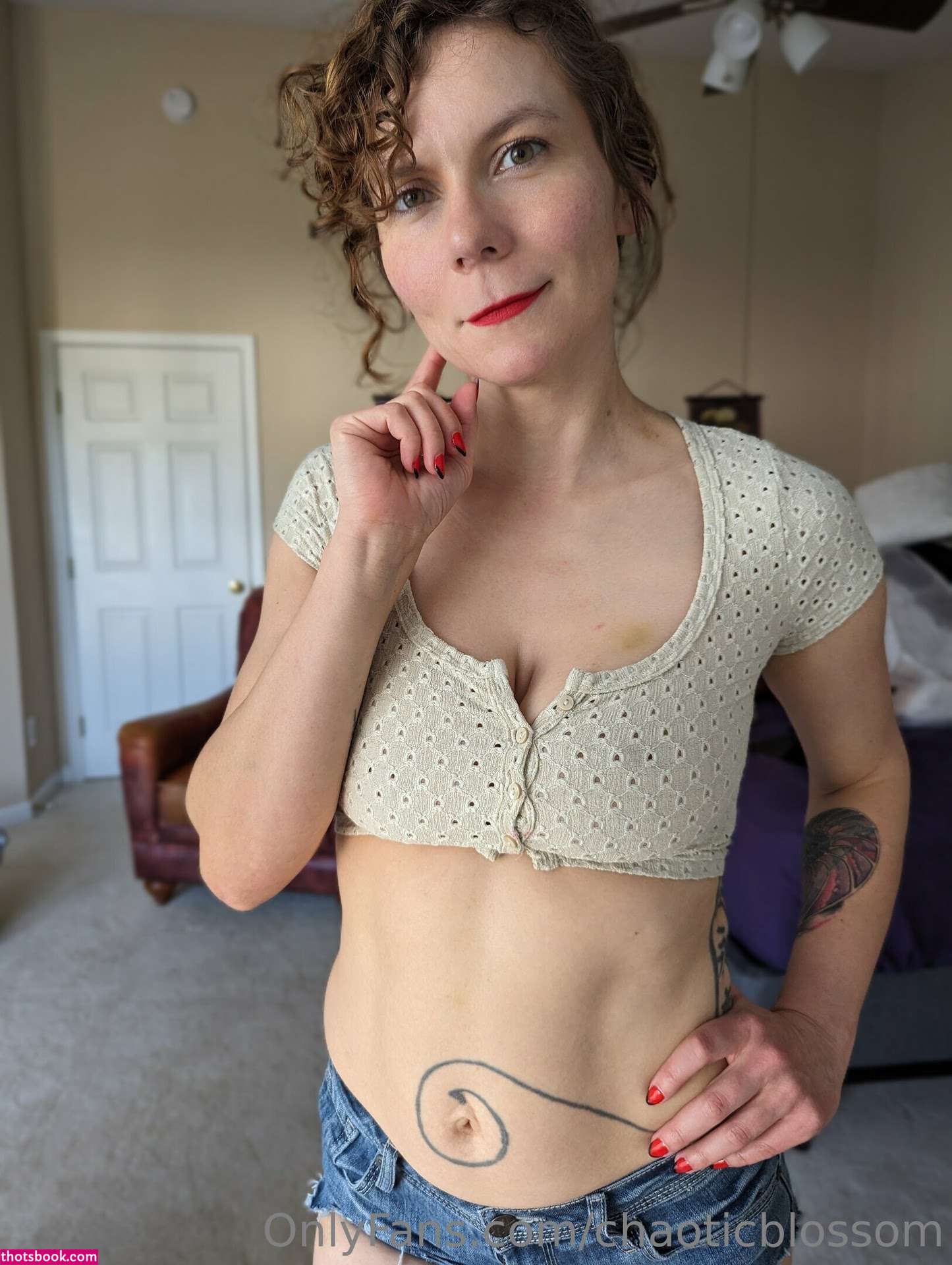 chaoticblossom Photo #2