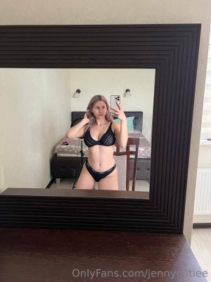 jennycutiee Photo #37