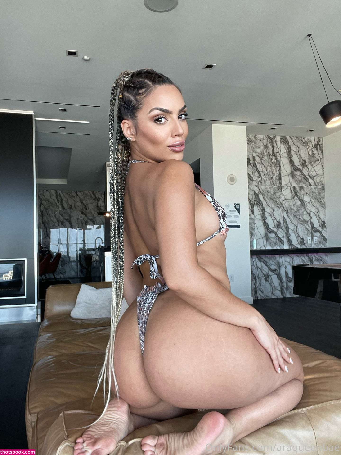 Araqueenbae Photo #165