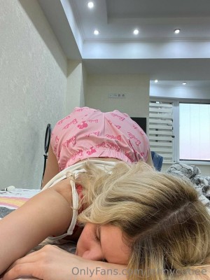 jennycutiee Photo #94