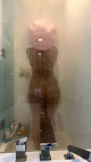 Araqueenbae Video #340