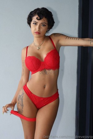 Malu Trevejo Photo #891