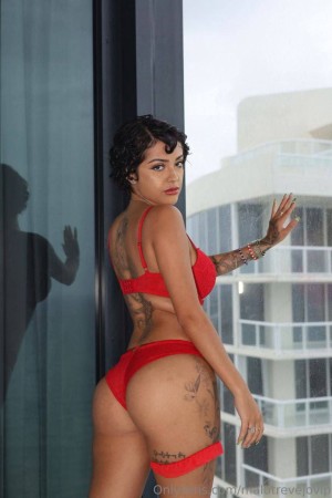 Malu Trevejo Photo #893