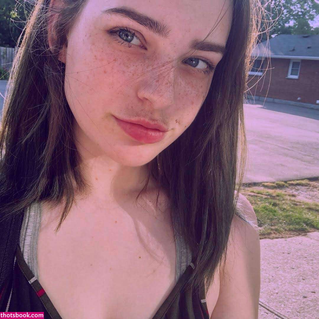 Simple Sprout Photo #15