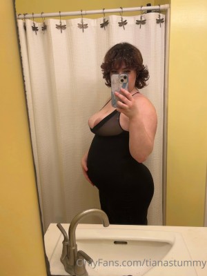 Tianastummy Photo #4