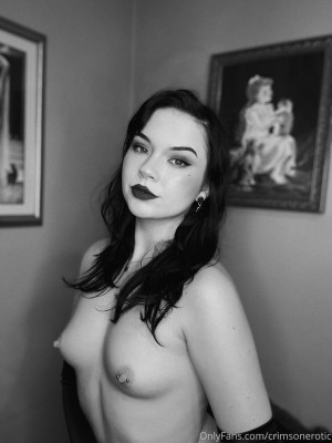 Crimsonerotic Photo #76