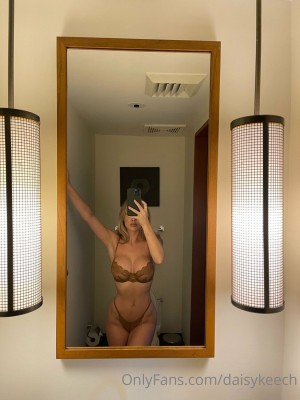 Daisy Keech Post #130