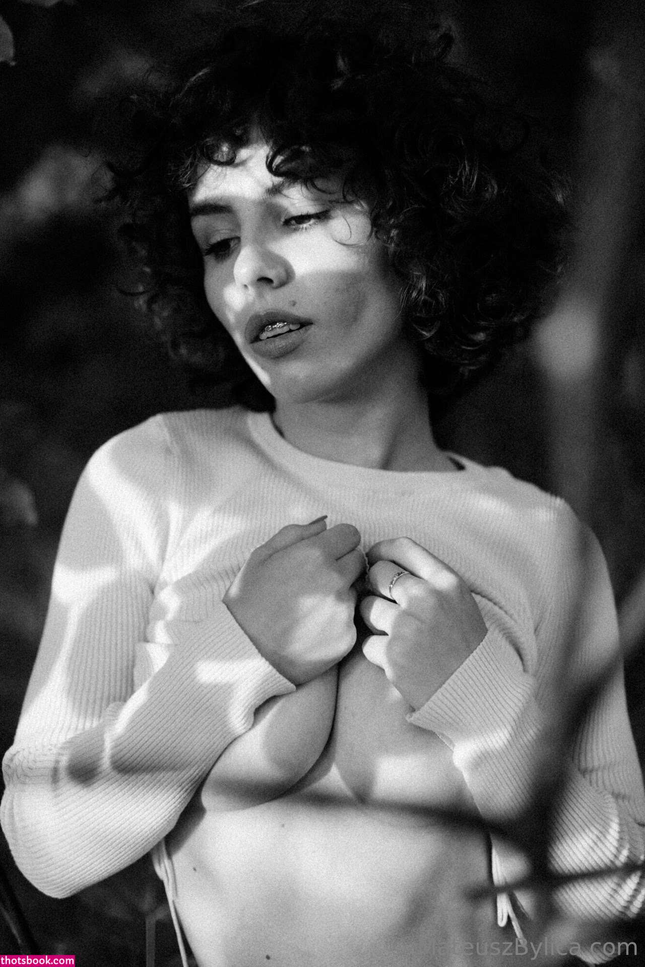 curlywiktoria Photo #39