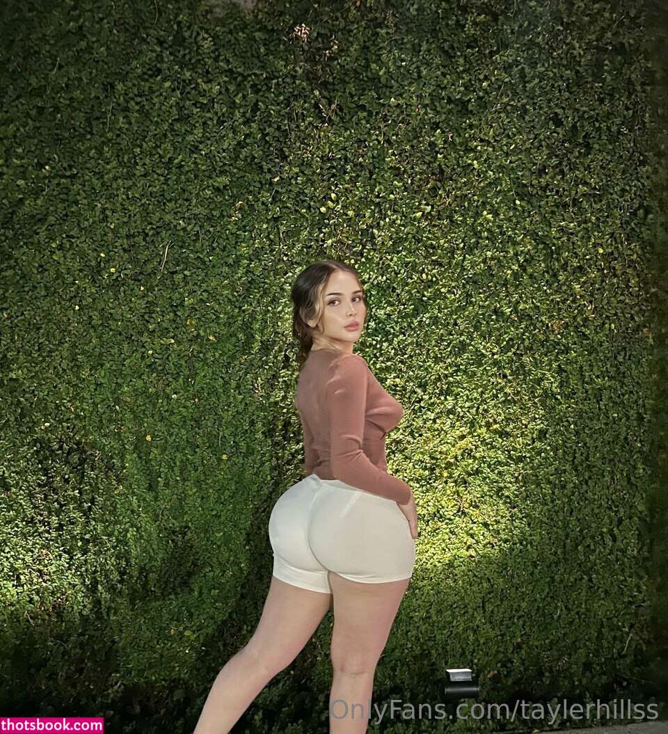 Tayler Hills Photo #504