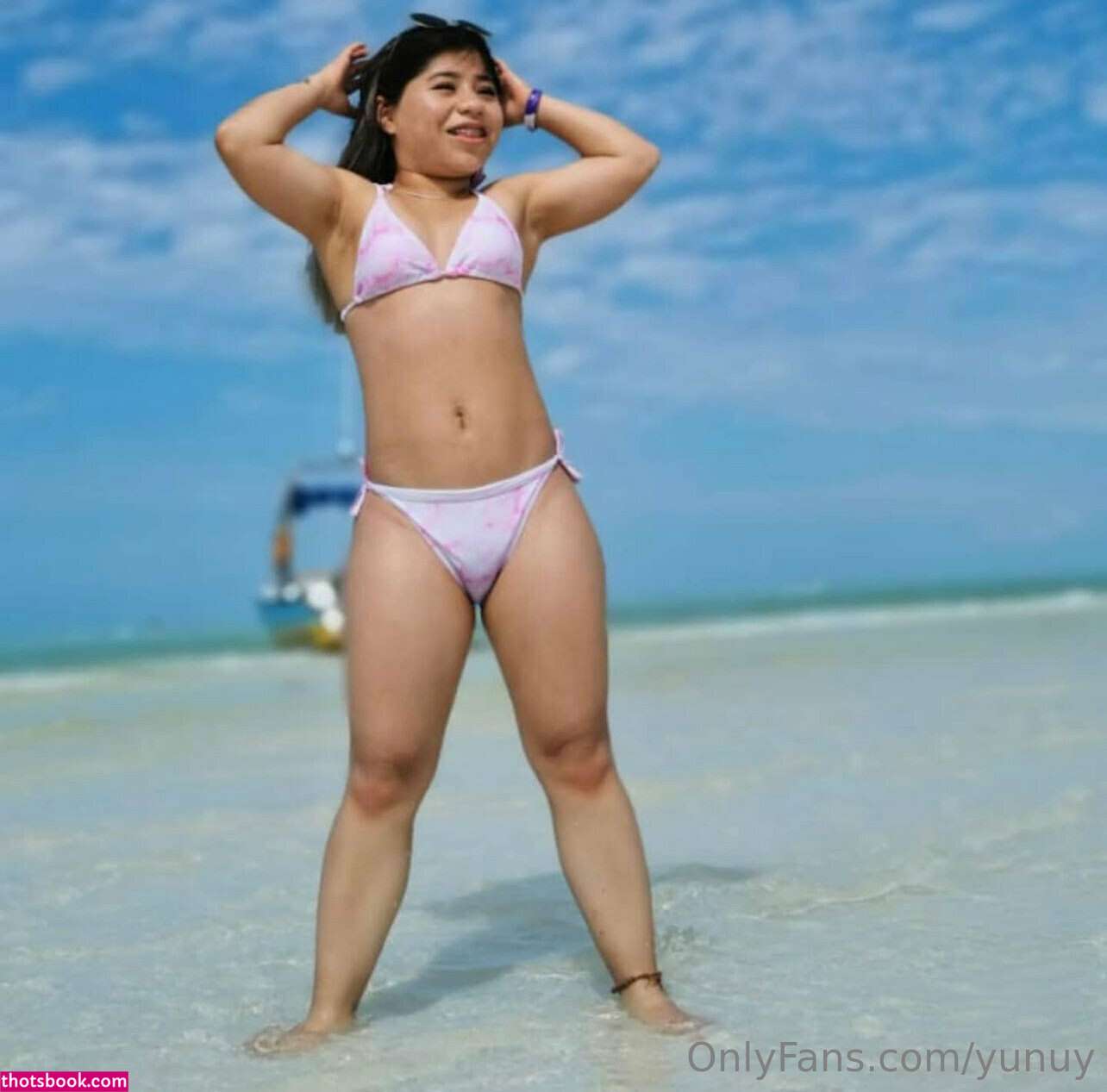 Yunuen Yared Photo #64