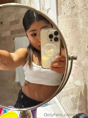 Yunuen Yared Photo #63