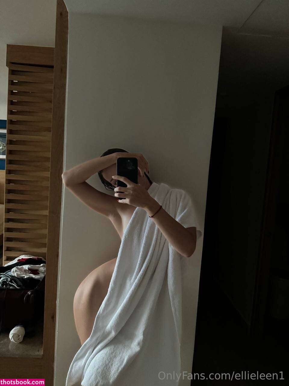 Ellie Leen Photo #801