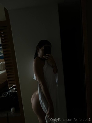 Ellie Leen Photo #802