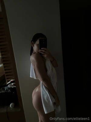 Ellie Leen Photo #803