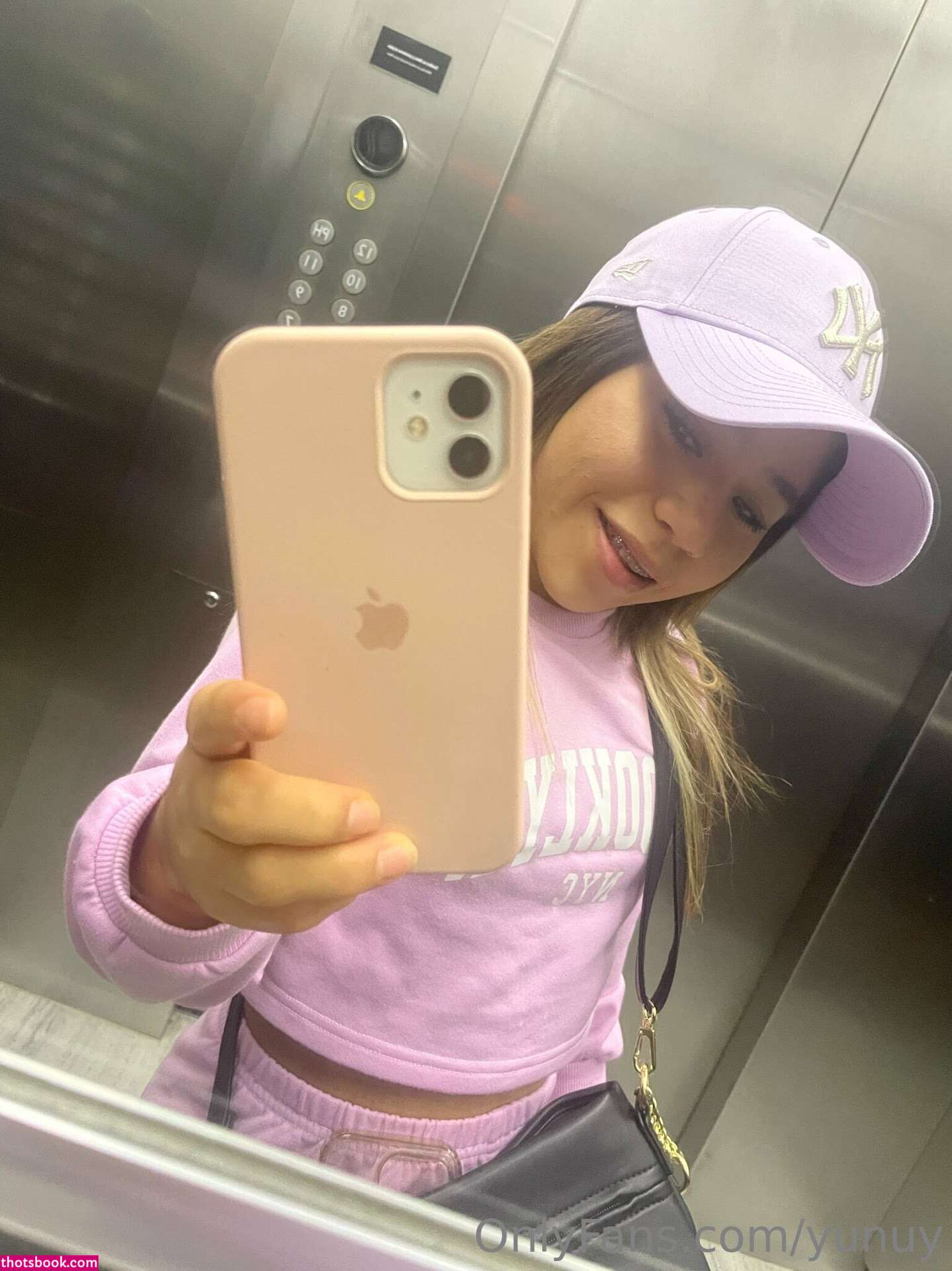 Yunuen Yared Photo #112