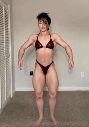 curlyexotic Photo #18
