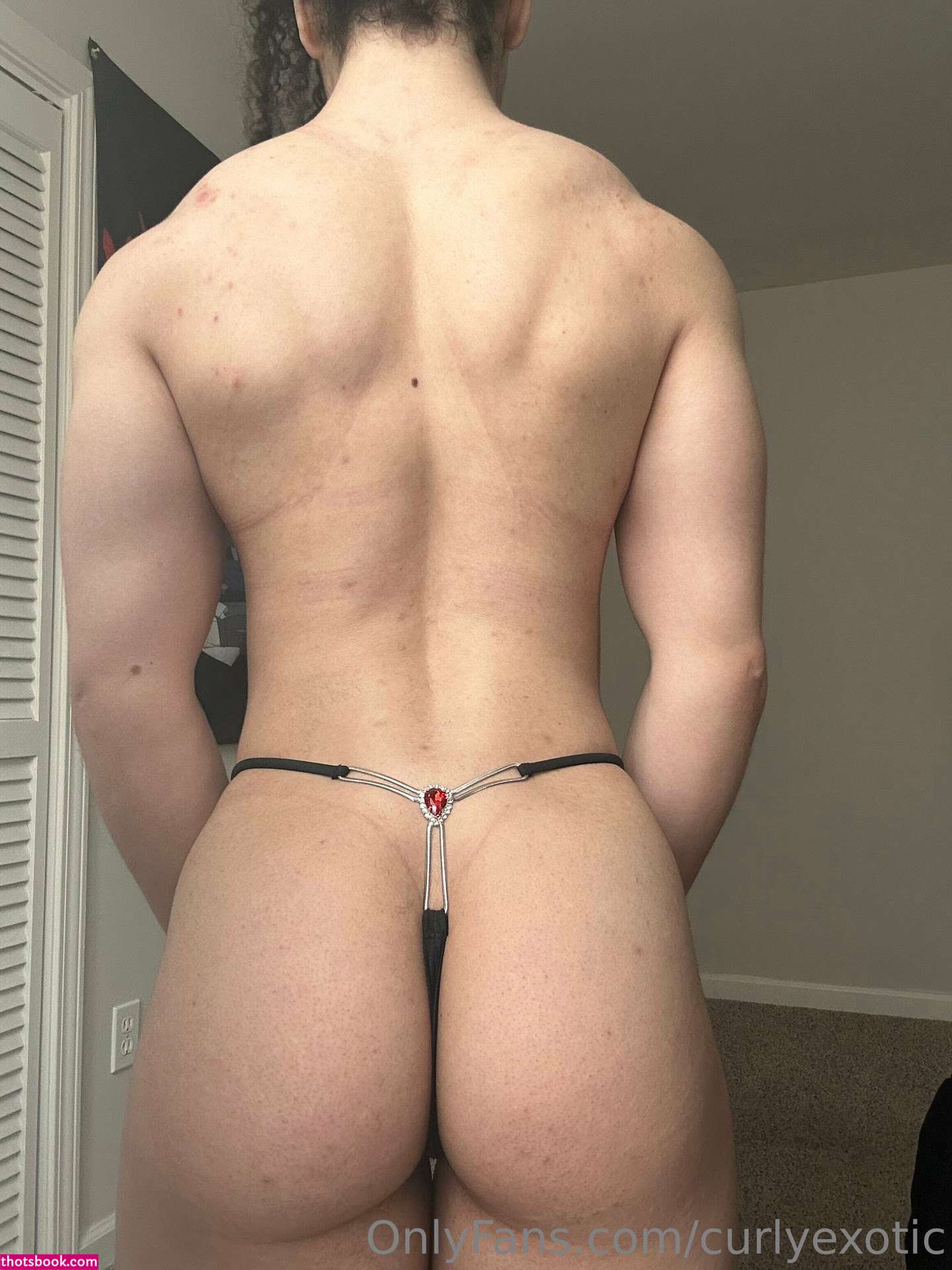 curlyexotic Photo #130