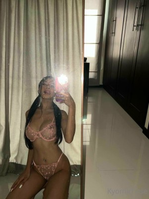 Kyomi Chase Photo #37