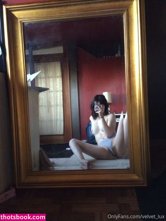 Velvet Lux Photo #29