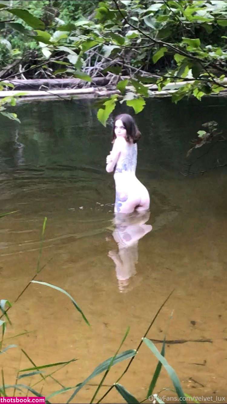 Velvet Lux Photo #117