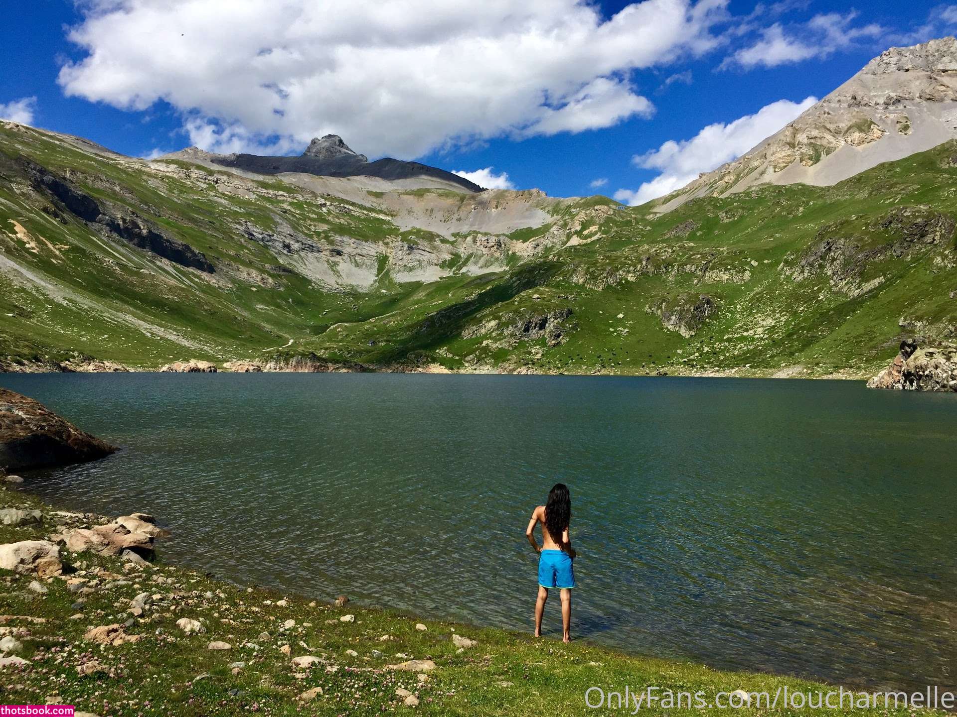 Lou Charmelle Photo #14