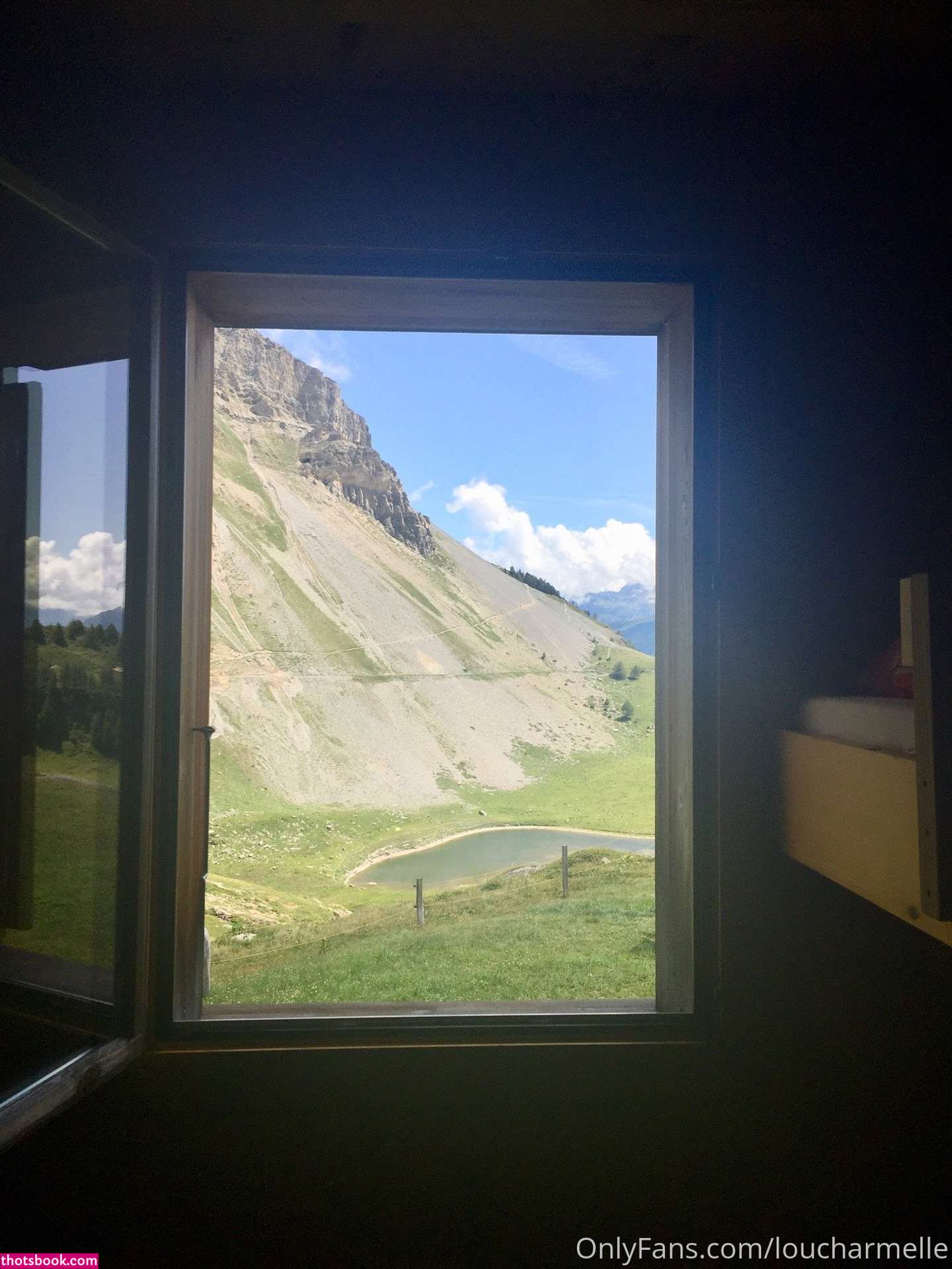 Lou Charmelle Photo #46