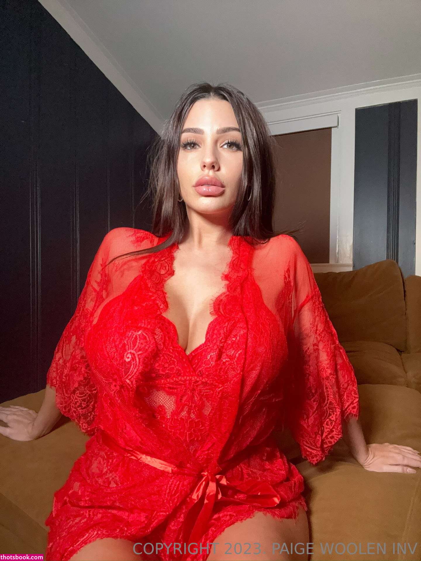 Paige Woolen Photo #277