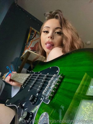 snobunnyblondie Photo #7