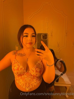 snobunnyblondie Photo #15