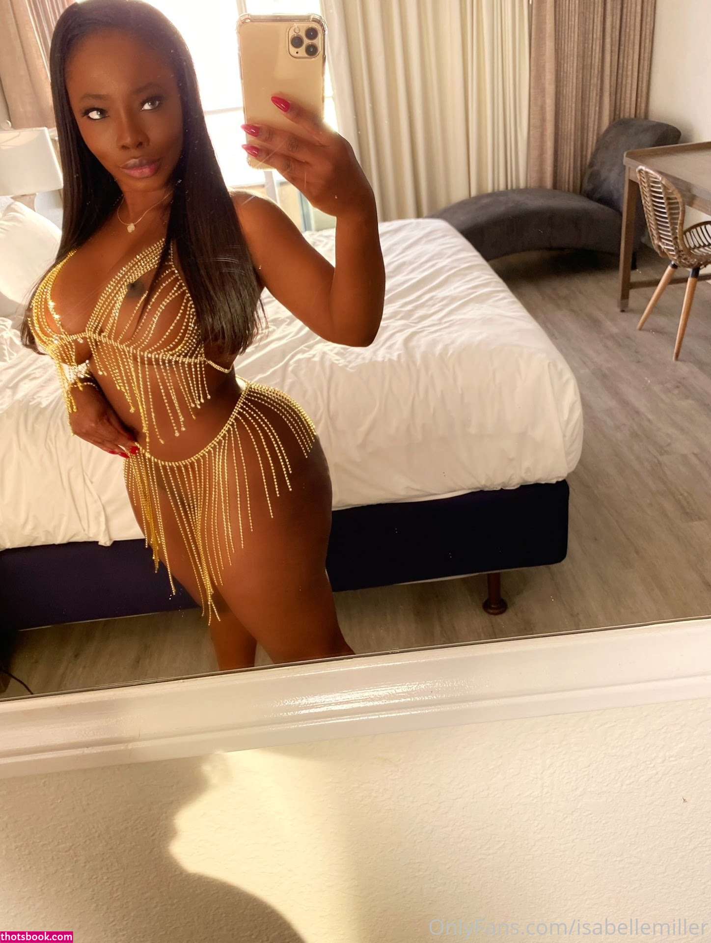 Isabelle Miller Photo #159