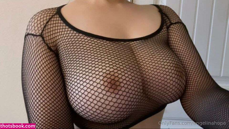 Angelinahope Photo #11