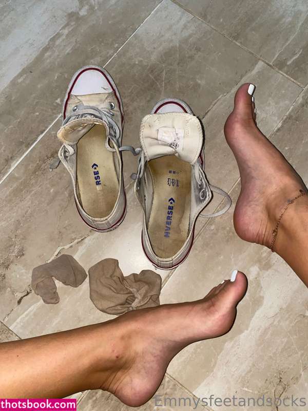 Emmysfeetandsocks Photo #36