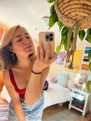 Erin Postsoffice Photo #118